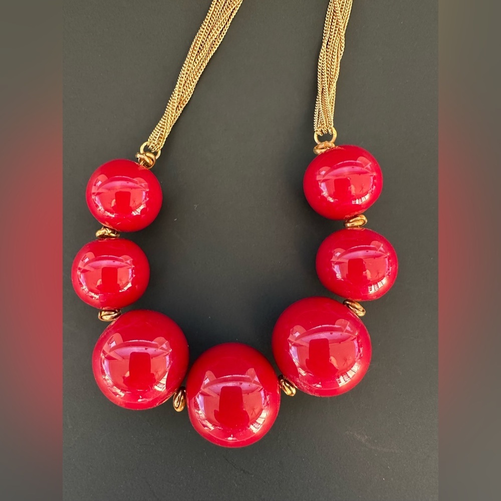 Kenneth Cole Red Beaded Necklace - Picture 5 of 12